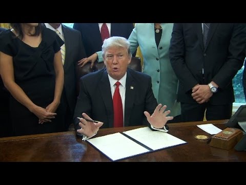 trump signs executive action