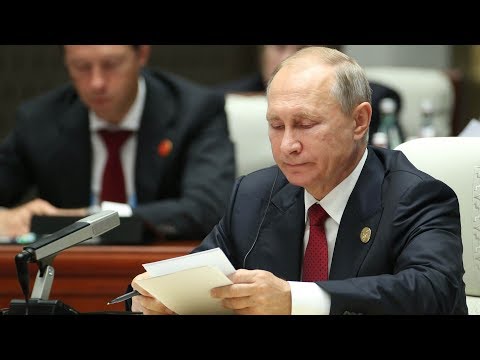 putin threatens to expel 155 more us diplomats