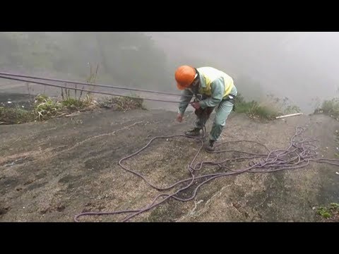 cleaners live on the edge at china