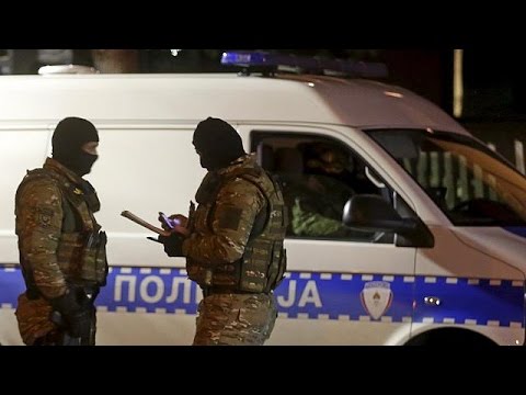 bosnia police shoot dead a gunman