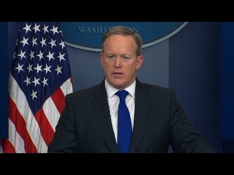 spicer asked to clarify trumps view