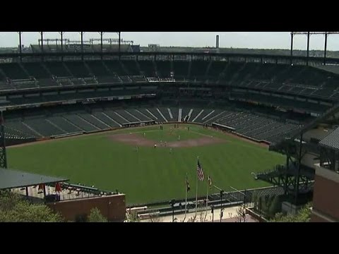 orioles start their crowdless game