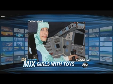 girls with toys