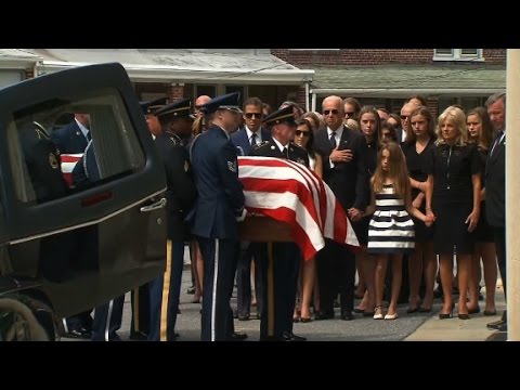 casket arrives at beau biden funeral