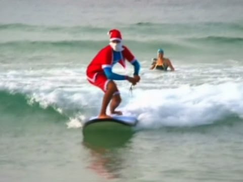 aussie santas get surf lessons